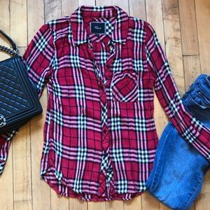 Rails Button Down Comfy Red Black White Top Plaid